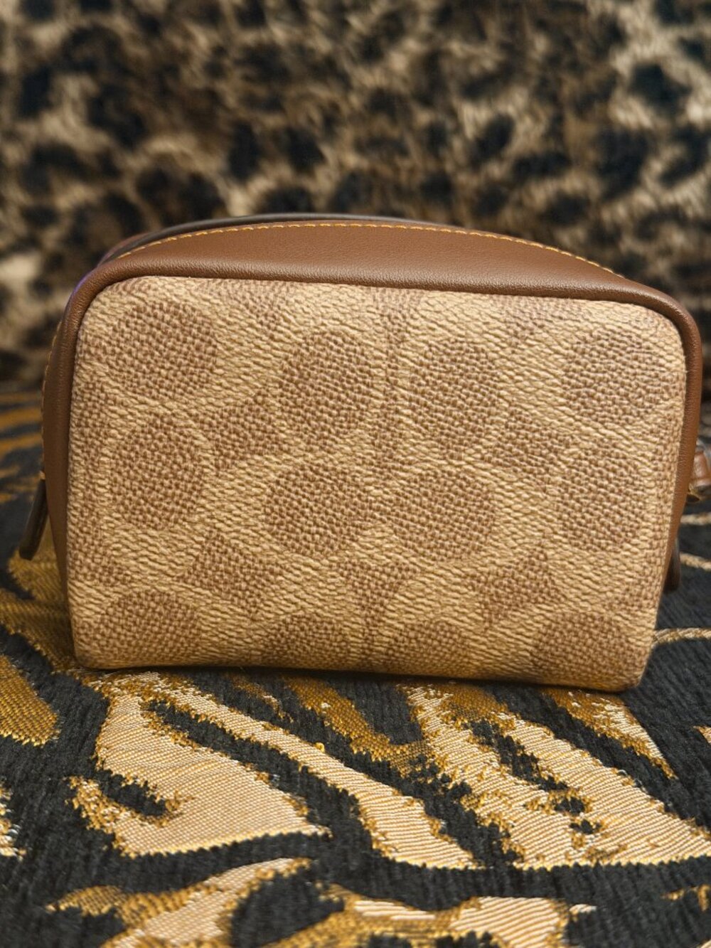 Coach 3 pc bundle Brown Signature Rowan, make up case, & wallet EXCELLENT - Picture 11 of 15